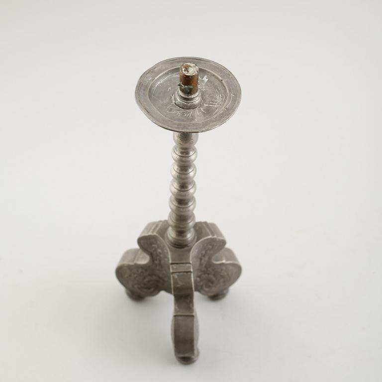 LJUSSTAKE, tenn, barockstil, 1800-talets andra hälft.