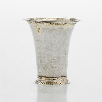 A late 18th century parcel-gilt silver beaker, maker's mark of Berthil Thorwijk, Uusikaupunki, Finland 1788.