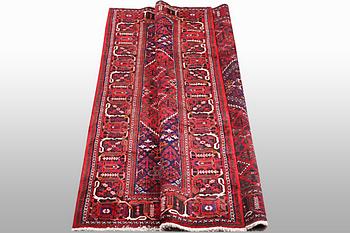 Carpet, Hosseinabad, ca 348 x 247 cm.