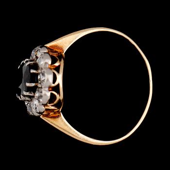 RING, 18K guld, safir, diamanter tot ca 1.00 ct, svenska stämplar 1923.