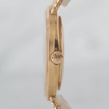 PATEK PHILIPPE, Genève, Golden Ellipse, armbandsur, 27 x 32 mm,