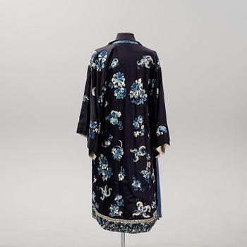 A Chinese silk robe, early 20th Century.
