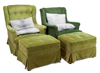 18. TWO ARMCHAIRS WITH OTTOMANS,