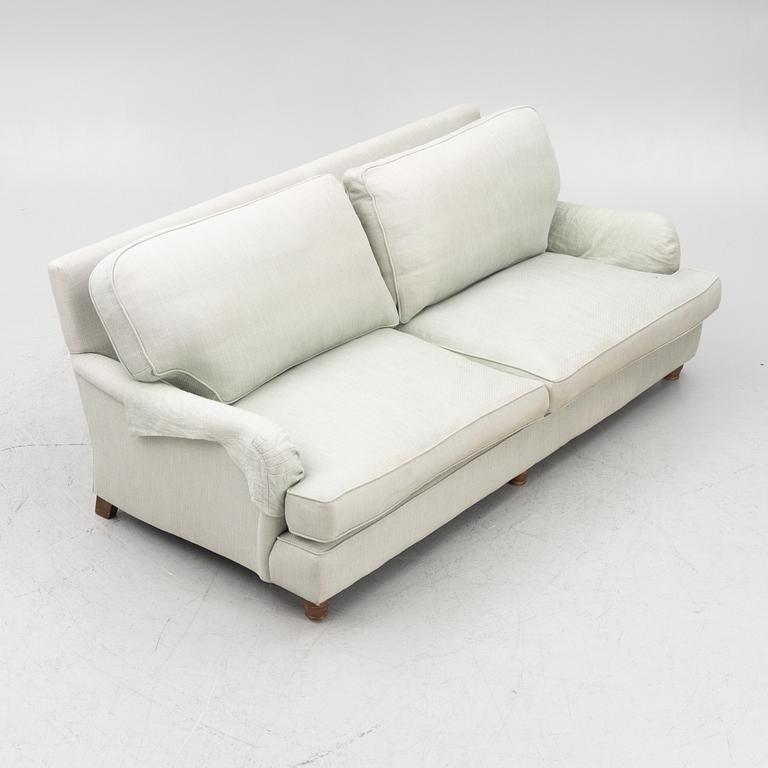 A Howard model sofa, 21st century.