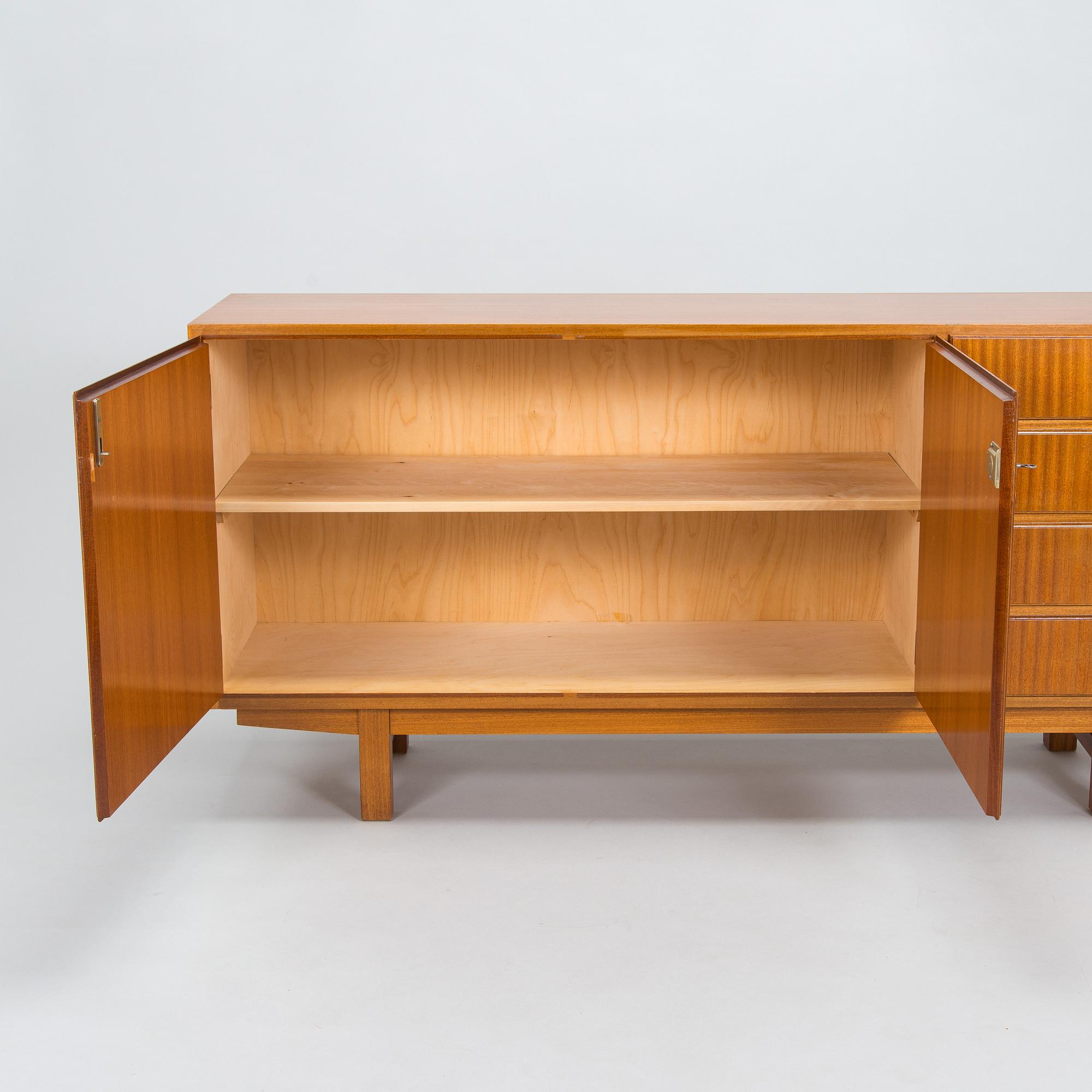 Olof Ottelin, A 1960s sideboard "Beta-series", Oy Stockmann Ab, Keravan puusepäntehdas, Finland.