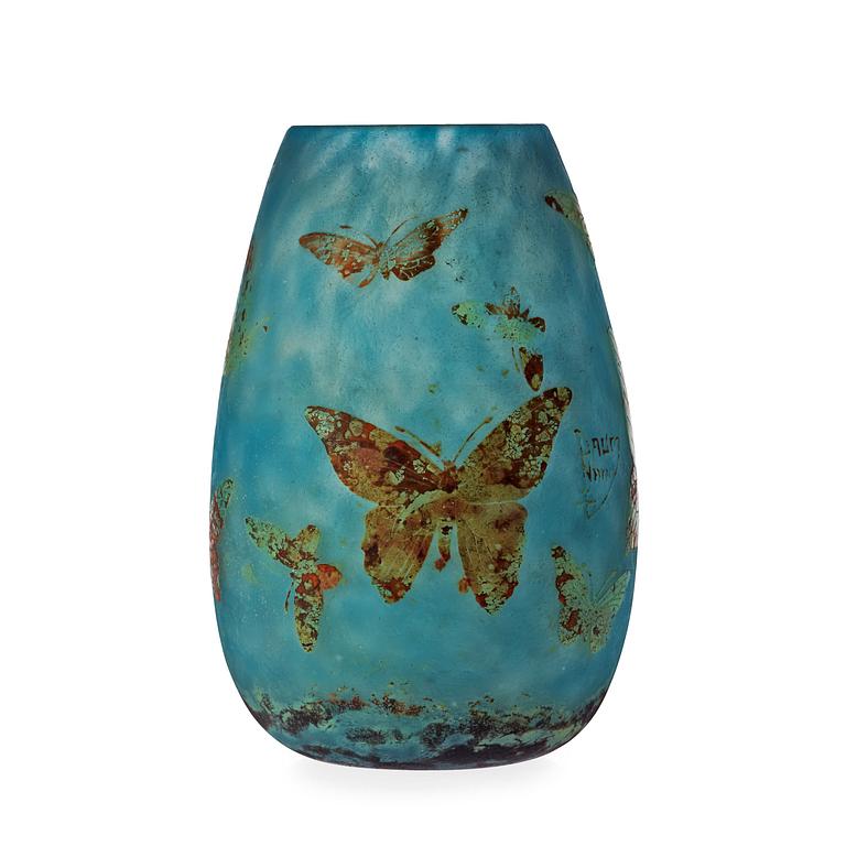 A Daum Art Nouveau cameo glass vase, Nancy, France.