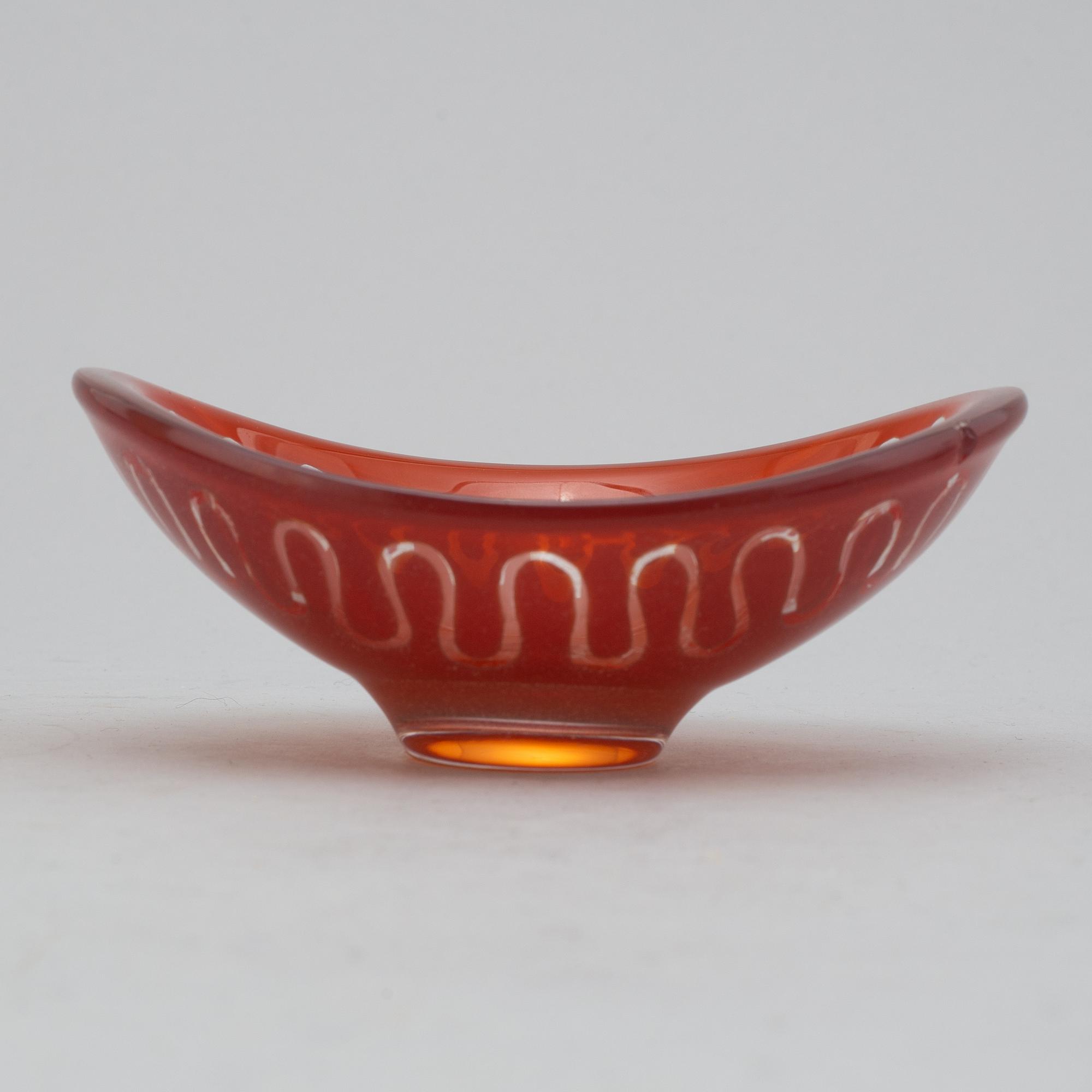 SVEN PALMQVIST, skål. glas, "Ravenna" Orrefors, 1968.