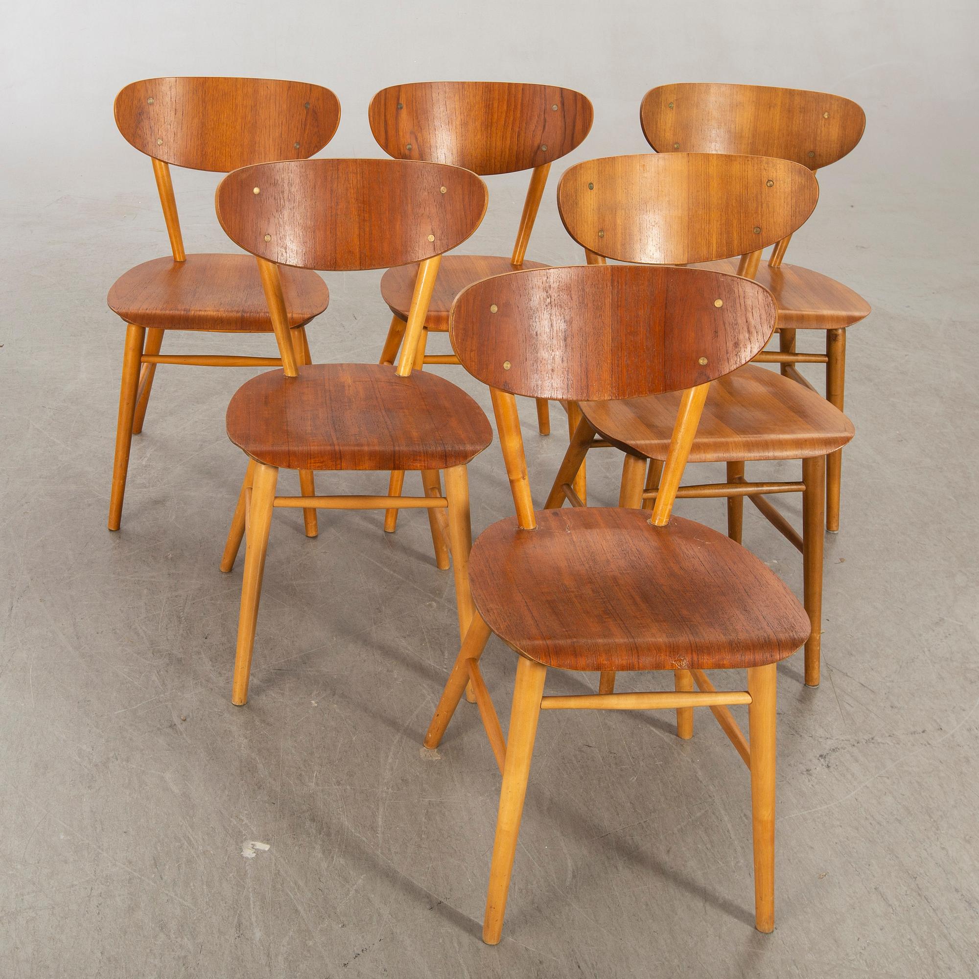 Stolar, teak och bok, 6 st, 1950-60-tal.