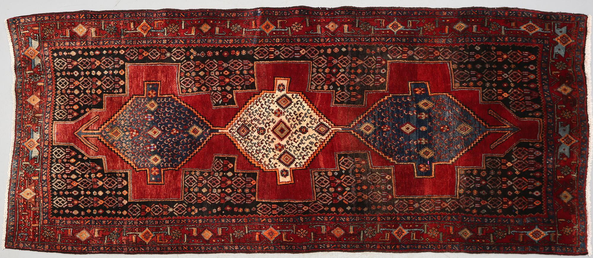 MATTA, Hamadan, modern tillverkning, 285 x 120 cm.