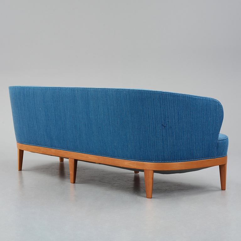 Carl Malmsten, soffa, "modell Marabou", 1966.