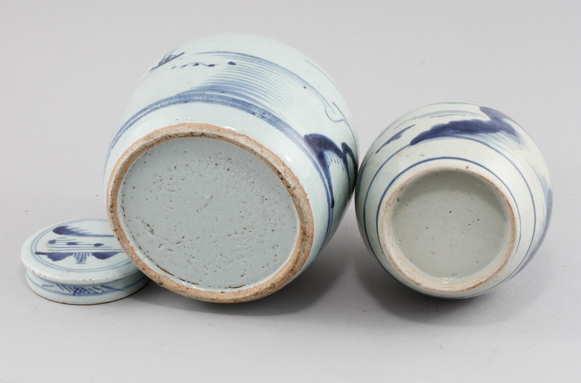 VAS samt LOCKBOJAN, porslin, Kina, 1800-tal.