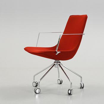 KARMSTOL, "Comet Fivestar" (låg rygg), Gunilla Allard, Lammhults, 2010.