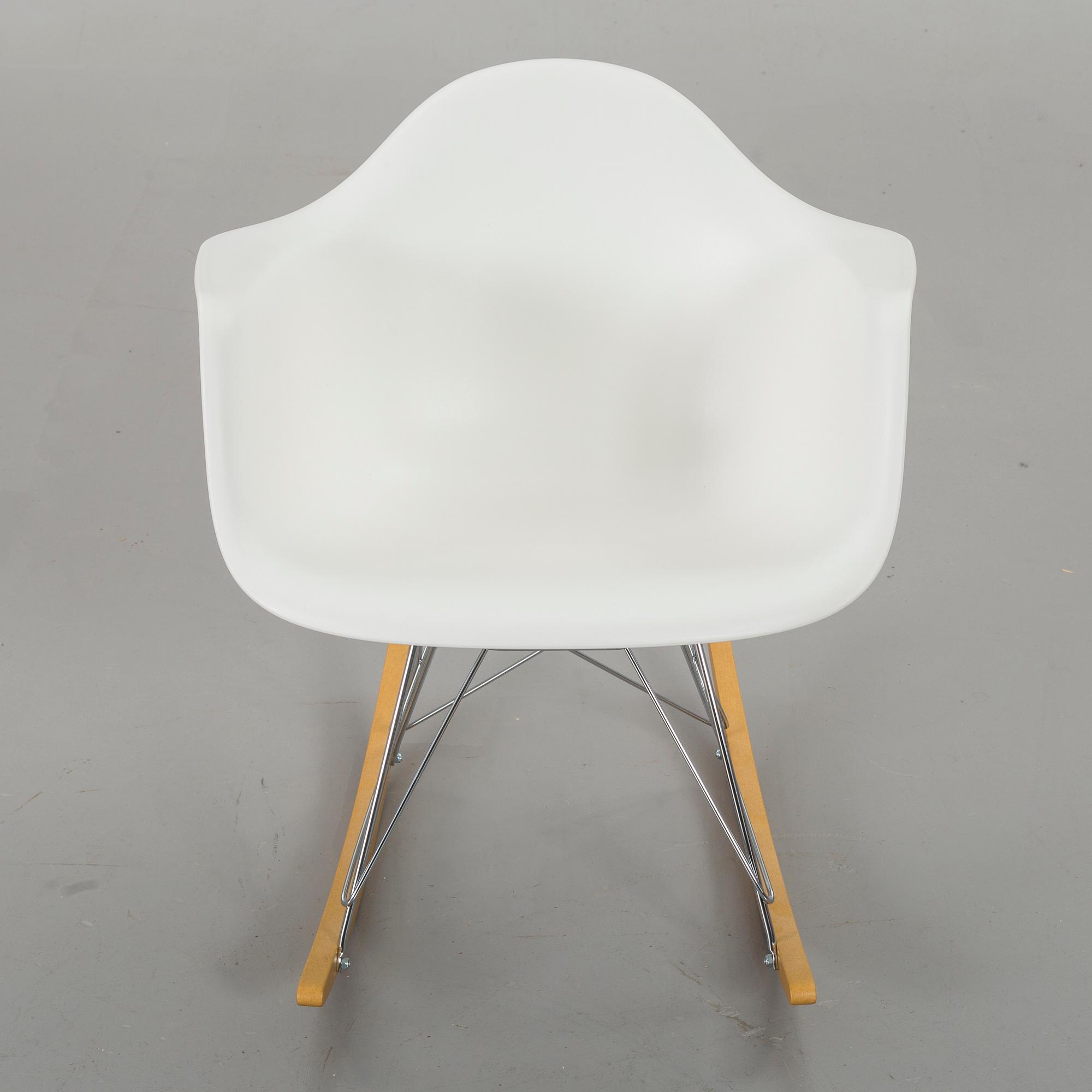 CHARLES & RAY EAMES, gungstol, "RAR", Vitra, 2017.