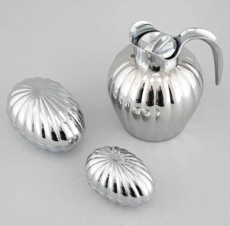 TERMOSKANNA samt PÅSKÄGG, 2 st, rostfritt stål, delvis Sigvard Bernadotte, Georg Jensen, 2000-tal.