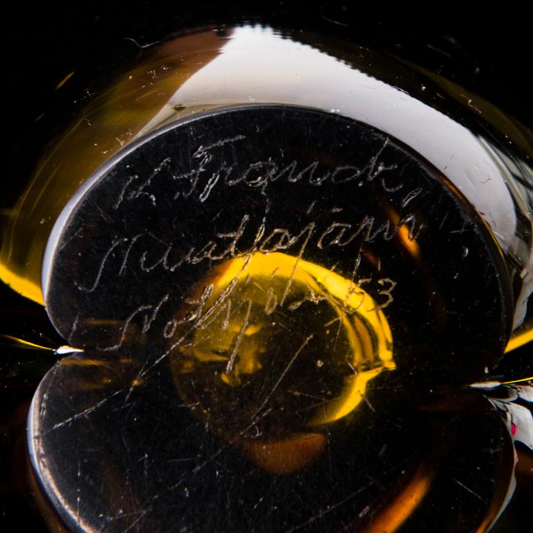 KAJ FRANCK, five 'Usva' glass vases, signed K. Franck, Nuutajärvi Notsjö 1950-60:s.