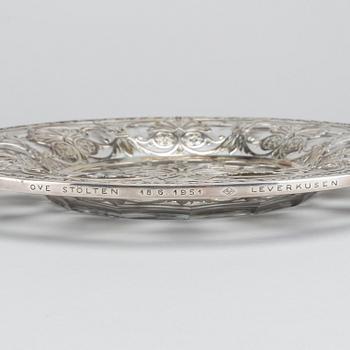 A Swedish 20th century silver and glass dish mark of WA Bohlin Stockholm 1920 diam ca 30,5 cm.