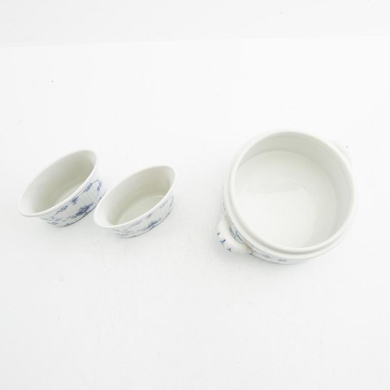 Servis 31 dlr "Musselmalet rifflet" Royal Copenhagen Danmark 1900-talets senare del porslin.