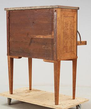 CHIFFONJÉ, gustaviansk stil, 1800-tal.