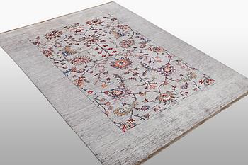 Carpet, Ziegler Ariana, ca 295 x 205 cm.