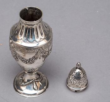 SOCKERRUSKA, Louis XVI-stil silver.