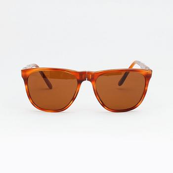 PERSOL, a pair of sunglasses, "Folding", nr. 806.