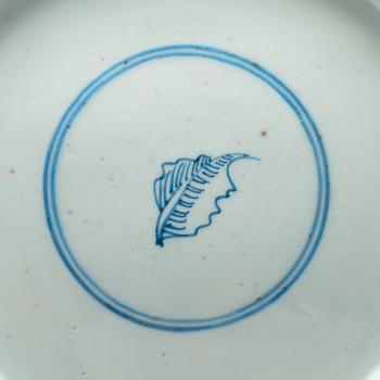 FAT, porslin. Qingdynastin, Kangxi (1662-1722).
