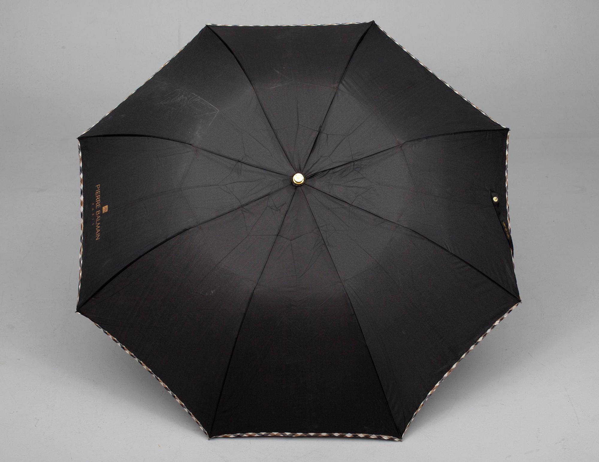 PARAPLY, Pierre Balmain.