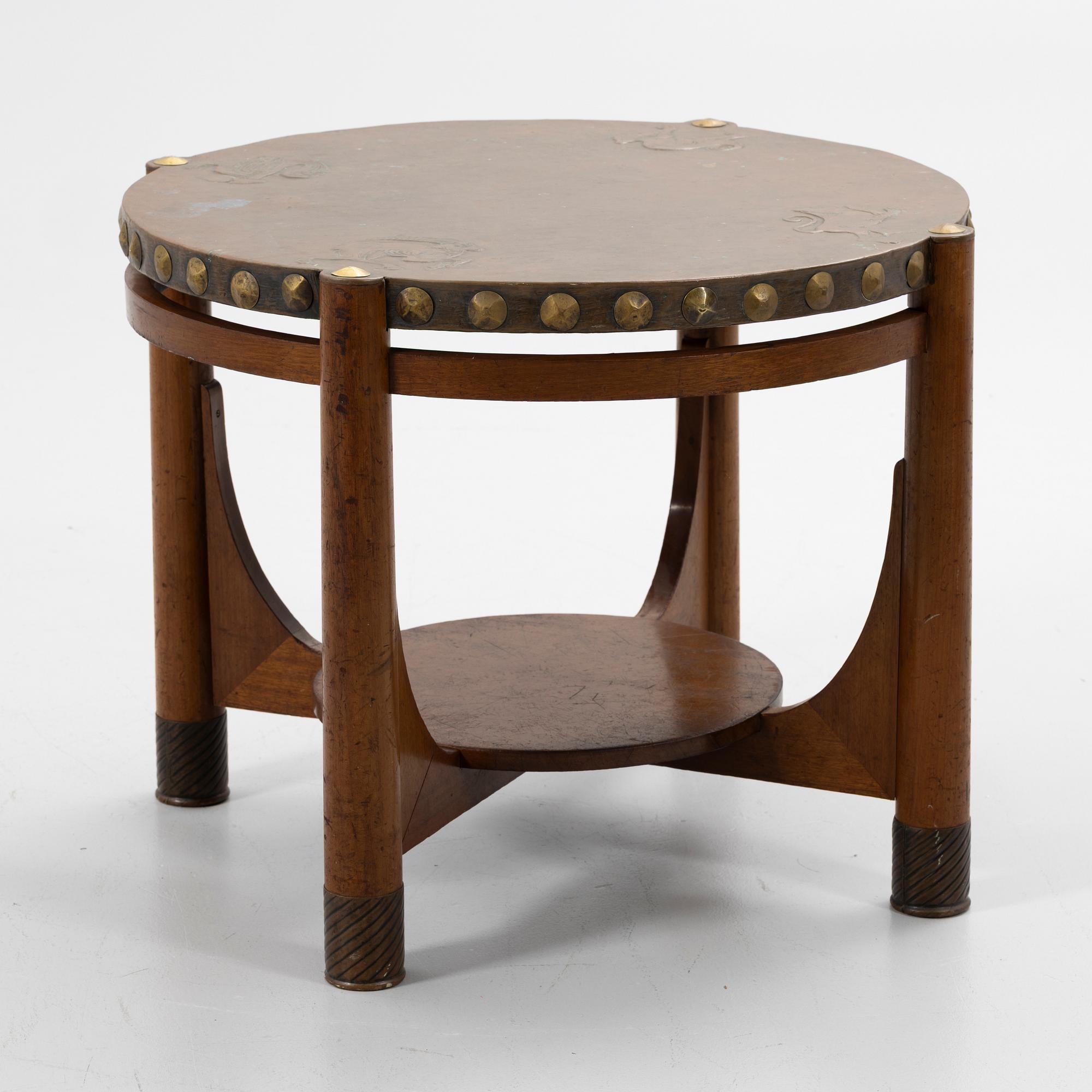 Table, possibly Carl Westman for AB C.E Jonsson, Stockholm, early 20th century.