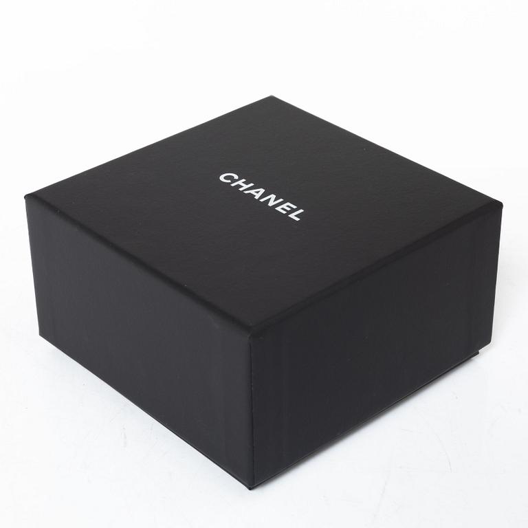 Chanel, arm ring, 2017.