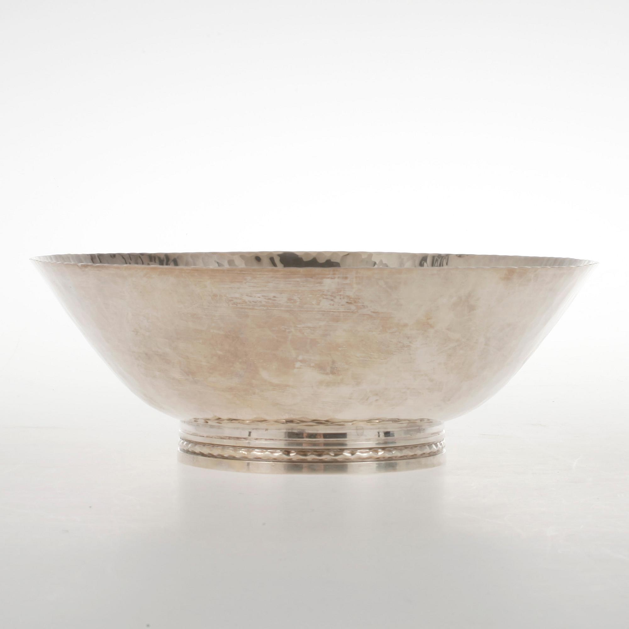 SKÅL, silver, MGAB, Löfman, Uppsala, 1992. Vikt ca 278 gram.