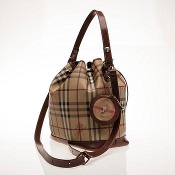 VÄSKA samt PORTMONNÄ, Burberry.