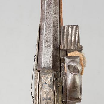 SNAPPLÅSPISTOL, Kaukasisk samt KARTUSCHVÄSKA, 1800-tal.