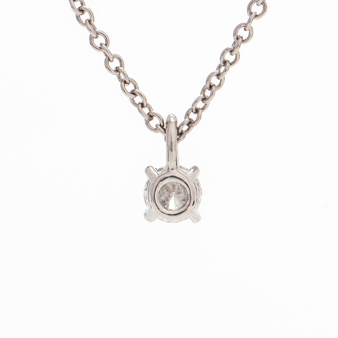 Tiffany & Co, a platinum necklace with a brilliant-cut diamond approx. 0.12 ct.