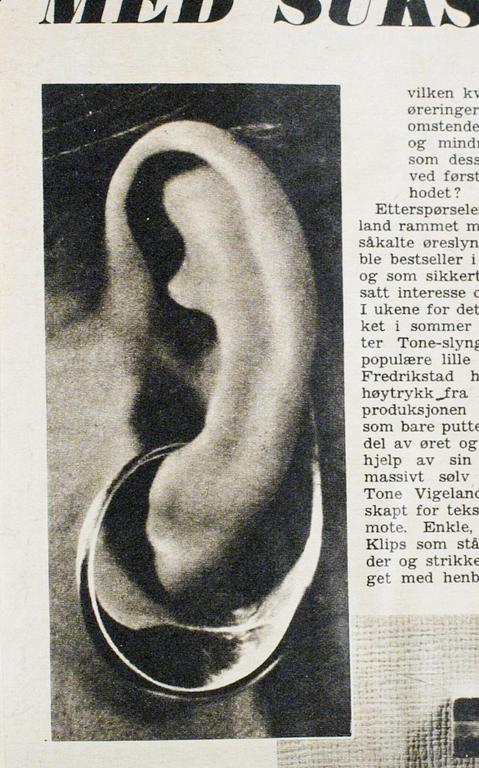 Tone Vigeland, earrings, a pair of "Sling" sterling silver, Norway.