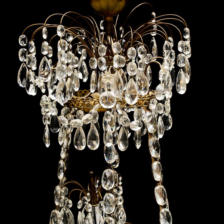 LJUSKRONA, gustaviansk stil, 1900-talets första hälft. Höjd ca 95 cm.
