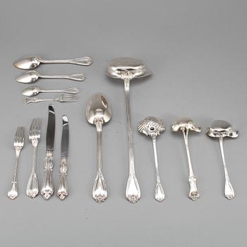 BESTICKSERVIS, silver, 67 delar, ”Greque”, Lars Larson & Co, Göteborg, bland annat 1867. Total vikt ca 4710g.