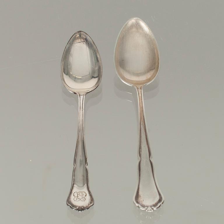 TE- OCH KAFFESKEDAR, 6+6 st, silver, Chippendale, Tavastehus 1953-1968. Vikt ca 188 g.