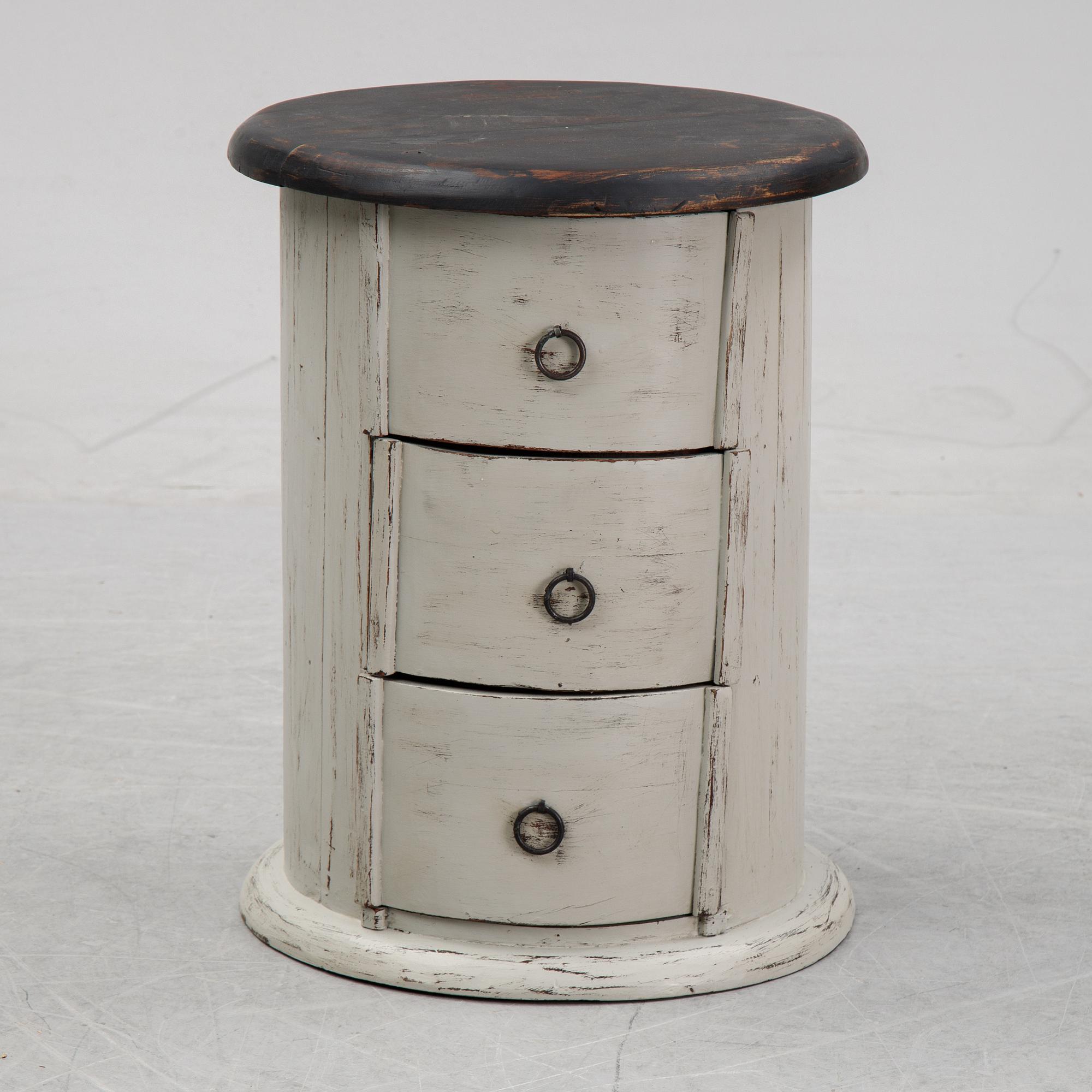 Sängbord, sent 1900-tal.