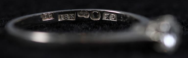 RING, vitguld samt 1 briljant, enl inskrip 0.23 ct.
