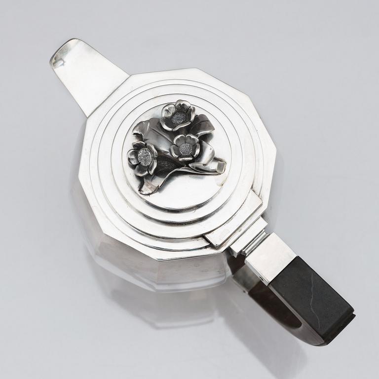 Atelier Borgila, kaffeservis, tre delar, Stockholm, 1947, gesällprov av K-E Löfman, sterling silver.