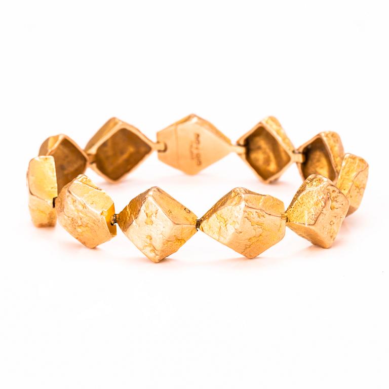 BJÖRN WECKSTRÖM, ARMBAND, "Lapplands stenar", 14K guld. Lapponia 1969.
