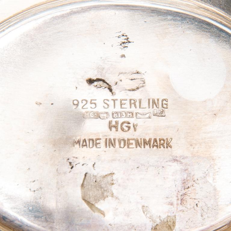KAFFEKANNA, sterling silver, Hugo Grün & Co, Danmark, finska kontrollstämplar 1962. Vikt 410 g.