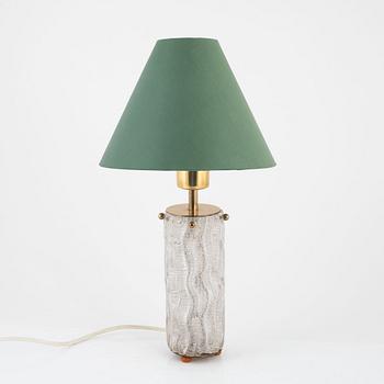 Firma Svenskt Tenn, a model '2583' table lamp.