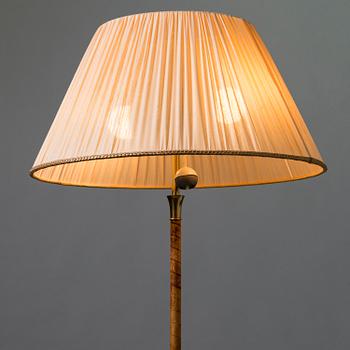 LATTIAVALAISIN, Itsu 1900-luvun puoliväli.