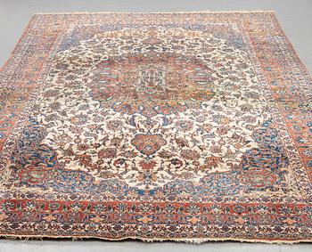 A carpet, semi-antique Esfahan, ca 375 x 252 cm.