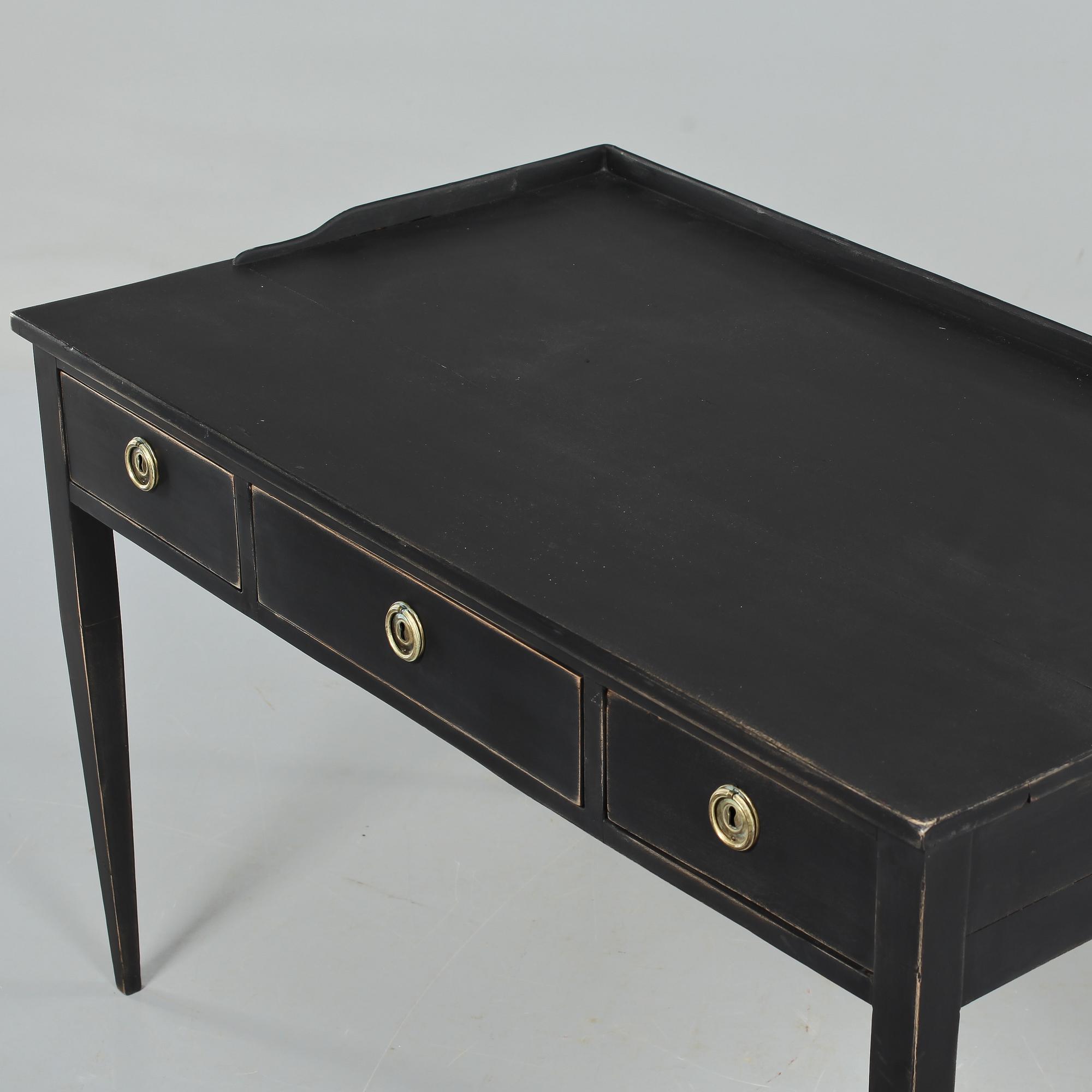 SKRIVBORD, gustaviansk stil, 1900-talets första hälft.