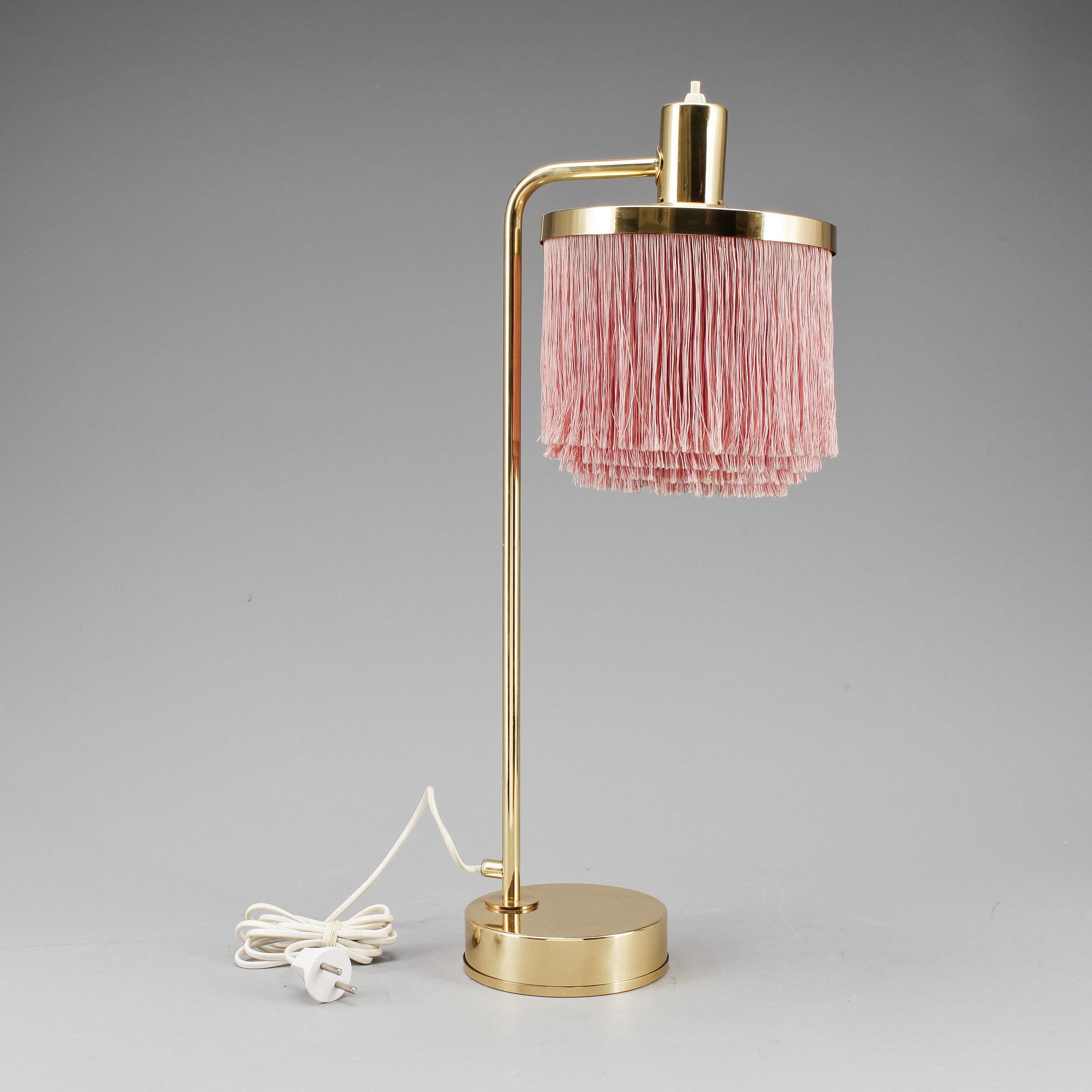BORDSLAMPA, Hans-Agne Jakobsson, Markaryd, omkring 1900-talets mitt.