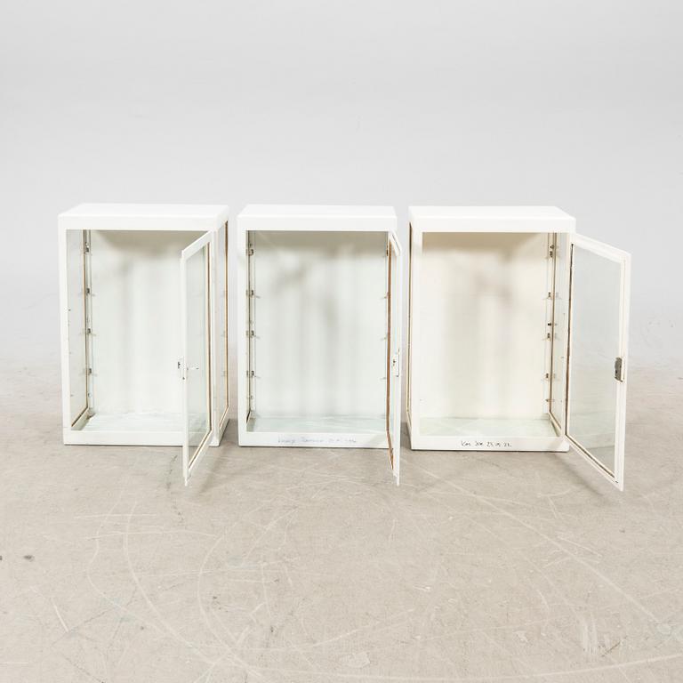 Läkarskåp 3 st Mellaneuropa 1900-talets mitt.