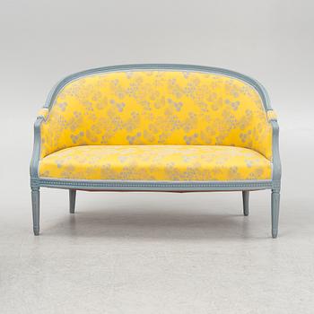 Soffa, bord, stolar ett par, fåtöljer ett par, taburetter ett par, gustaviansk stil, 1900-tal.