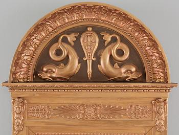 SPEGEL, tillskriven Petter Gustaf Bylander, märkt med Göteborgs hallstämpel, Karl Johan, 1800-talets första hälft.